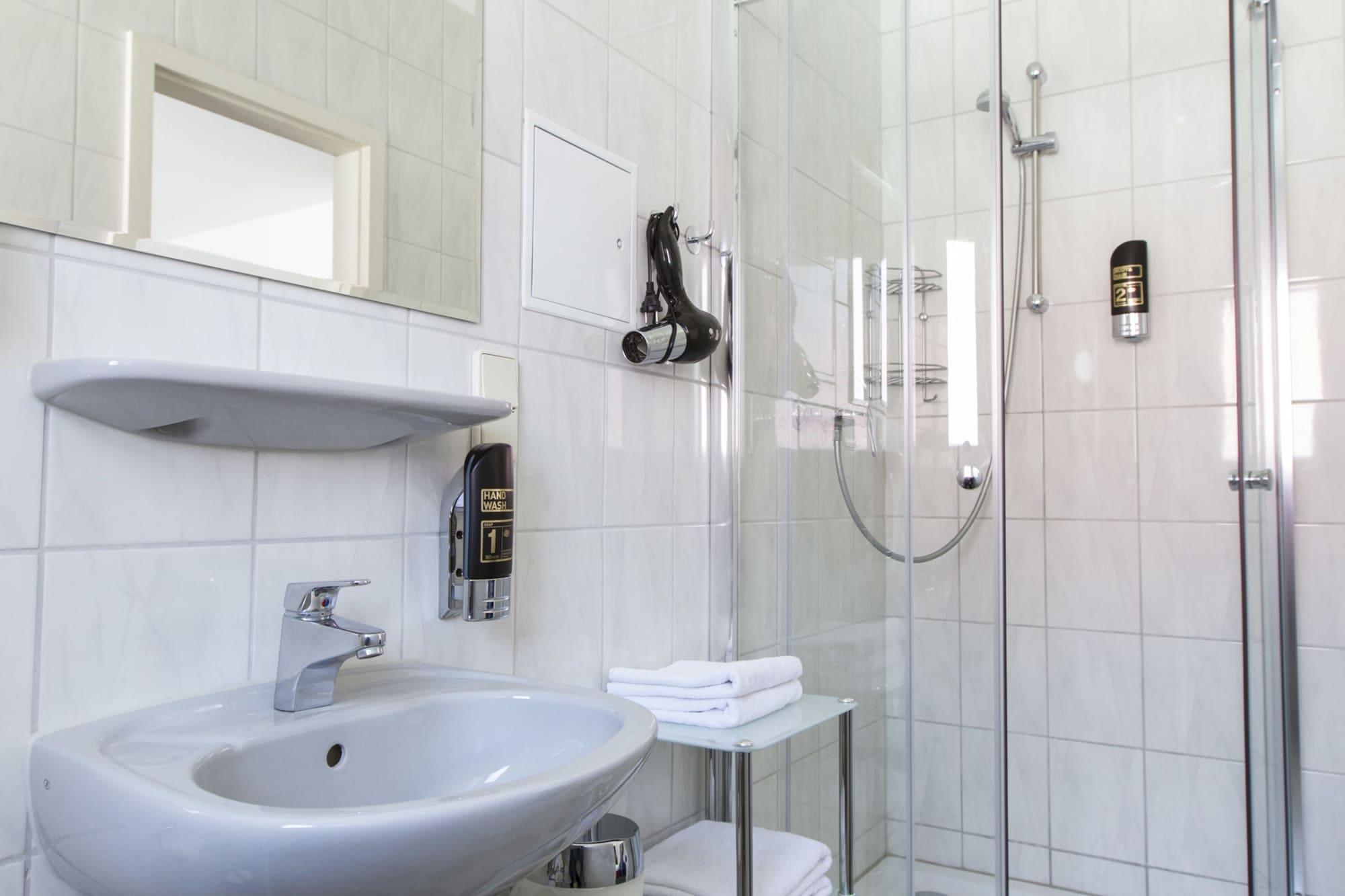 Aparthotel Vega Berlin Bagian luar foto