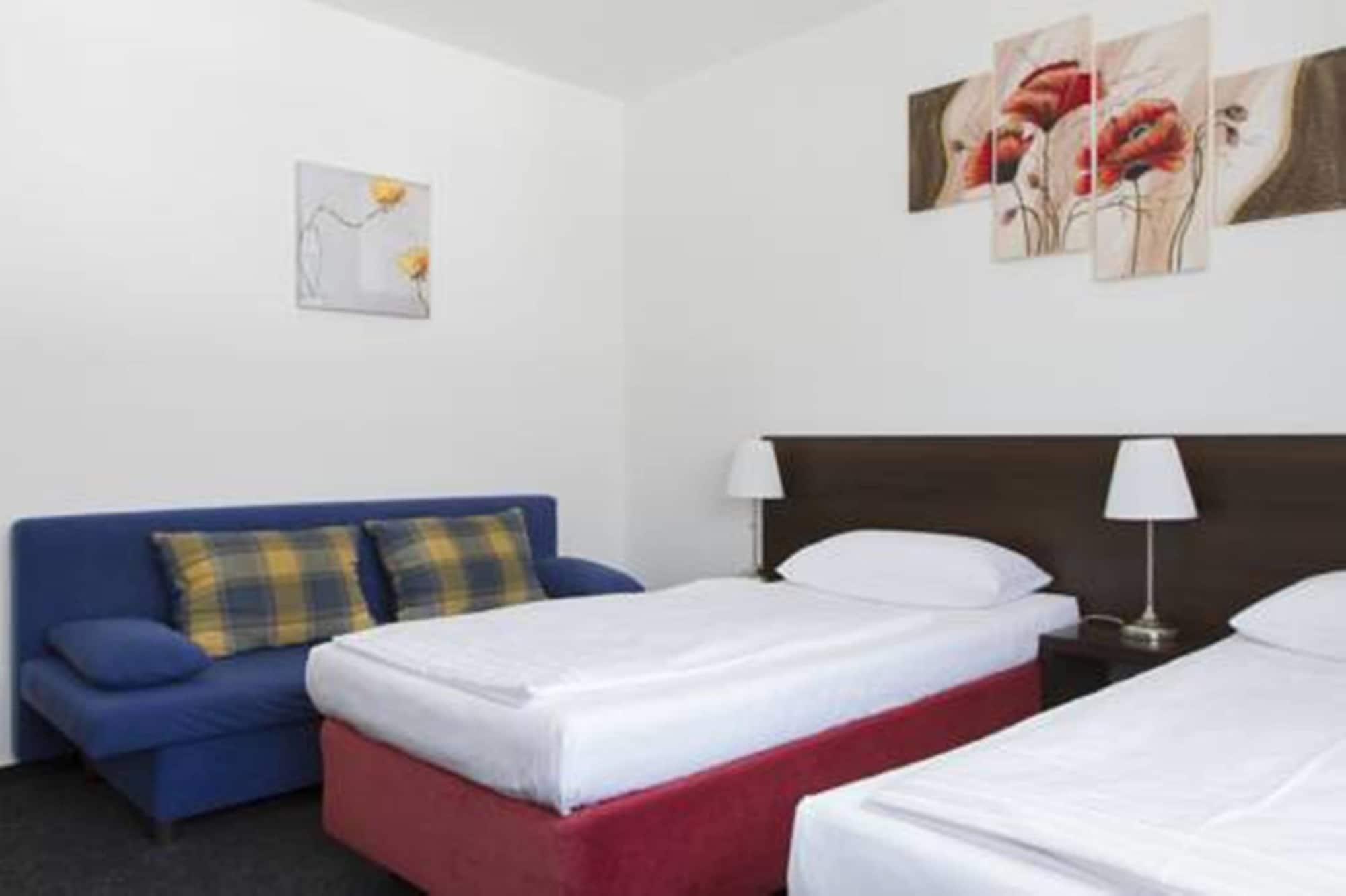 Aparthotel Vega Berlin Bagian luar foto