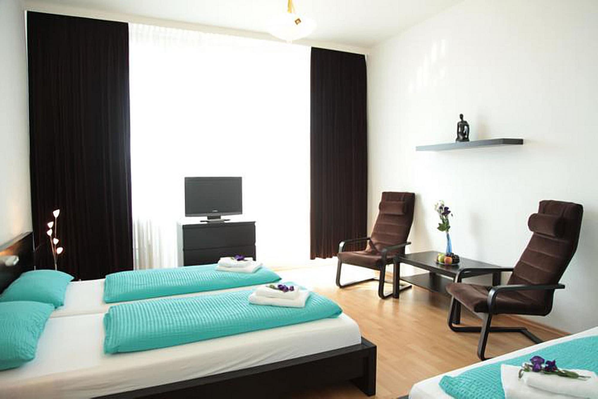 Aparthotel Vega Berlin Bagian luar foto
