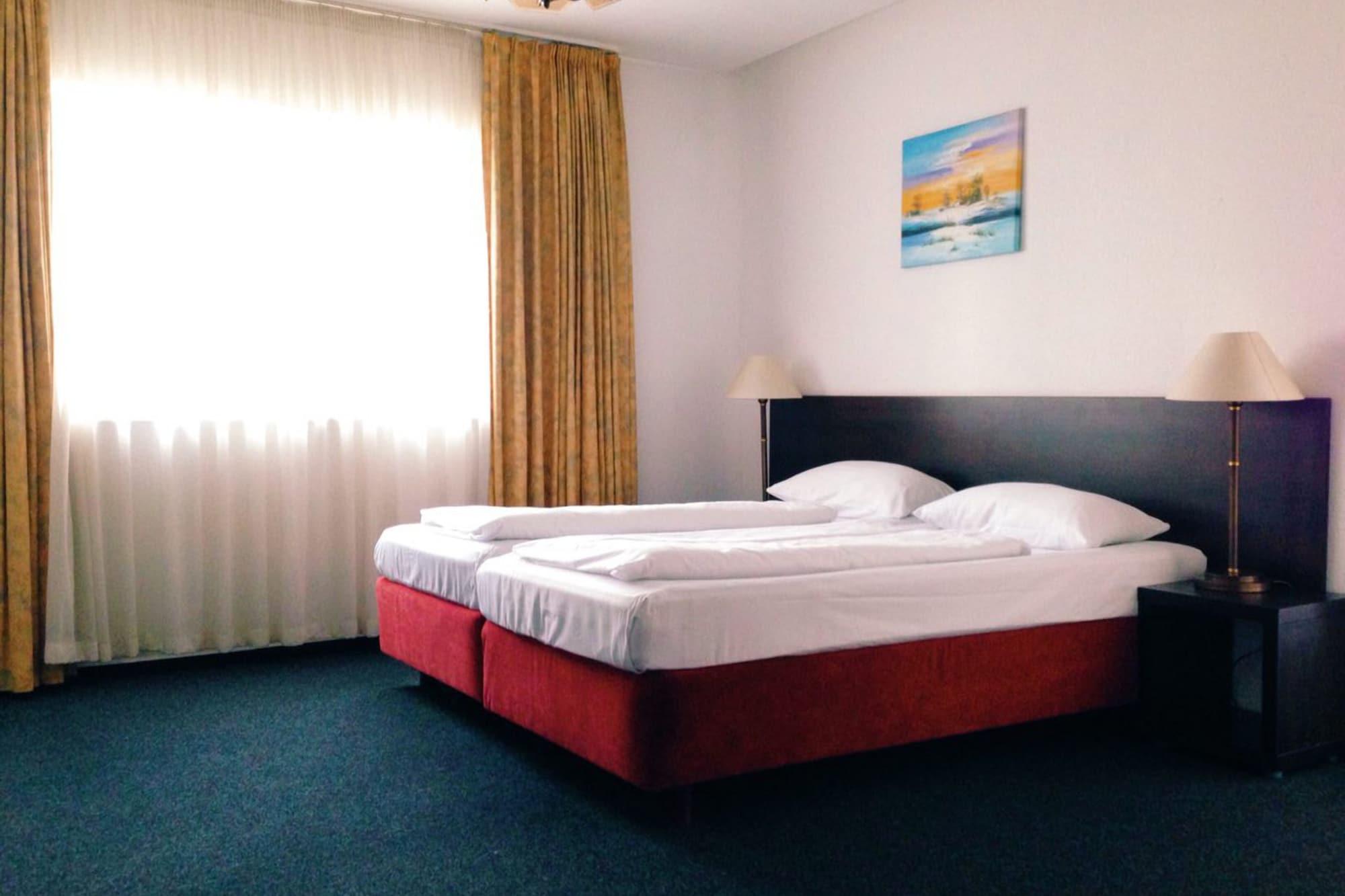 Aparthotel Vega Berlin Bagian luar foto