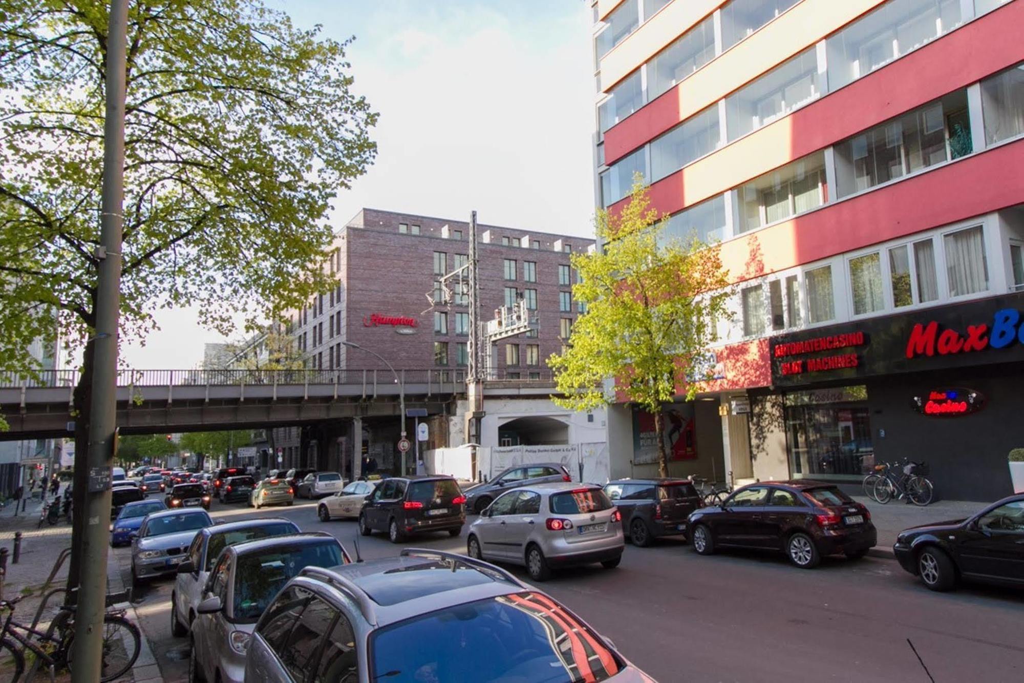 Aparthotel Vega Berlin Bagian luar foto